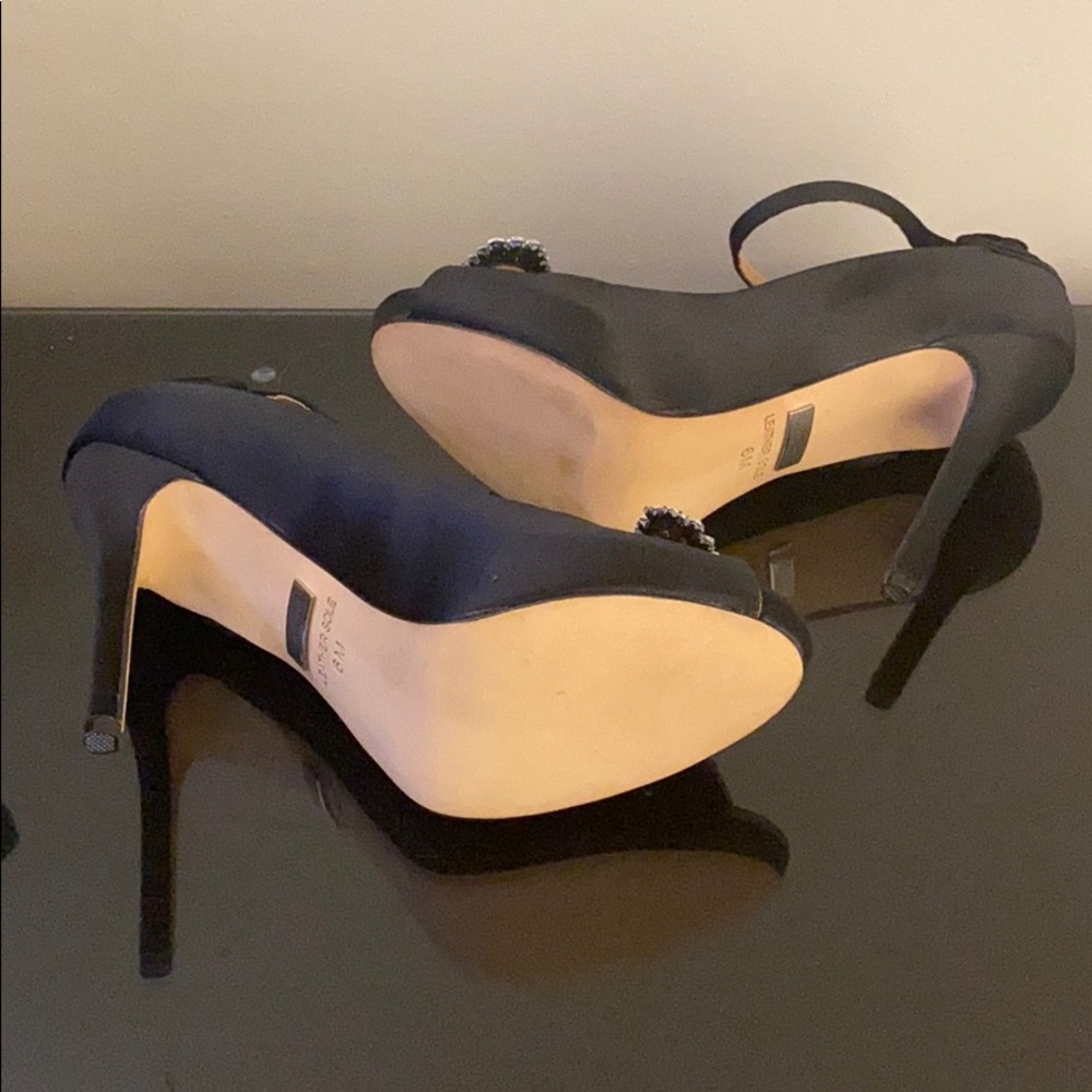 New Heels 👌❤️ - Picture 4 of 6